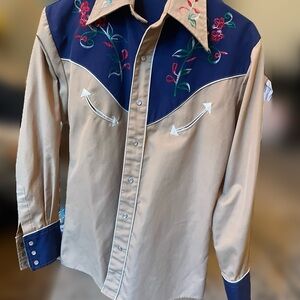 Embroidered Western Shirt - Tan and Navy